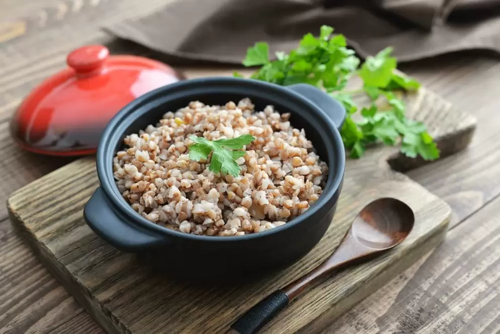 Steamed buckwheat is the main product of the buckwheat diet