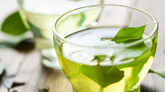 Green tea is an extremely healthy drink used in the Japanese diet. 