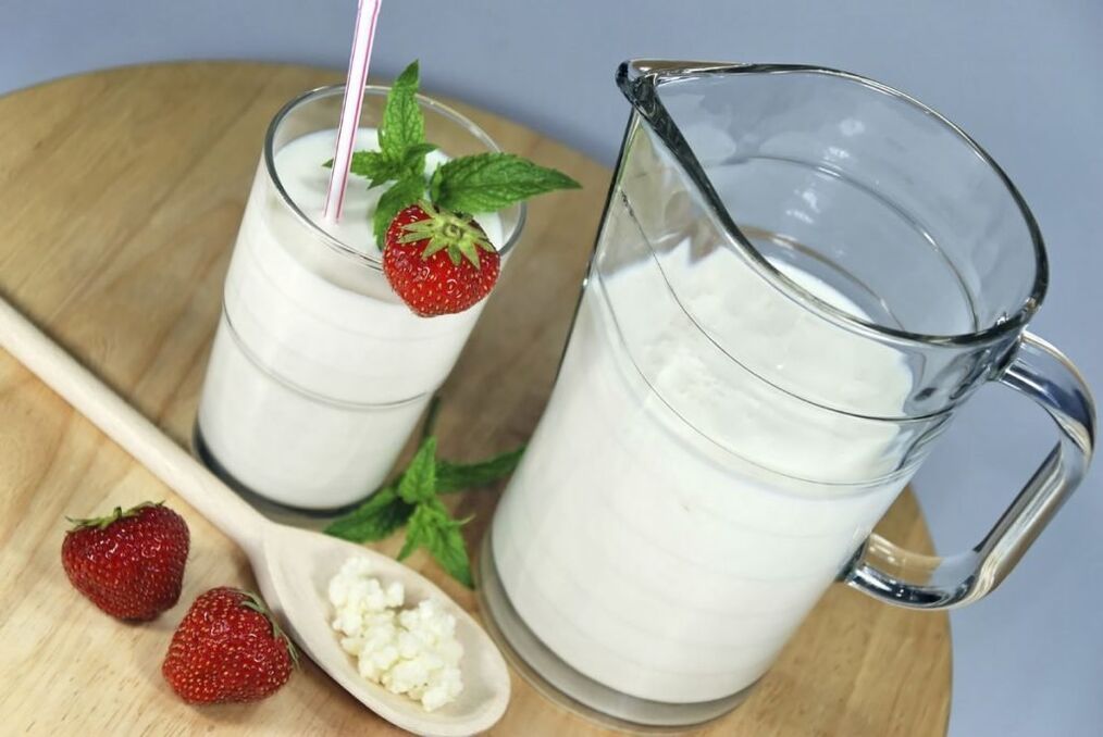 kefir with strawberries for weight loss